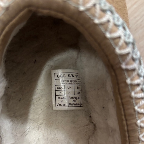 UGG Women's Cozy Tan Slippers - Picture 3 of 3